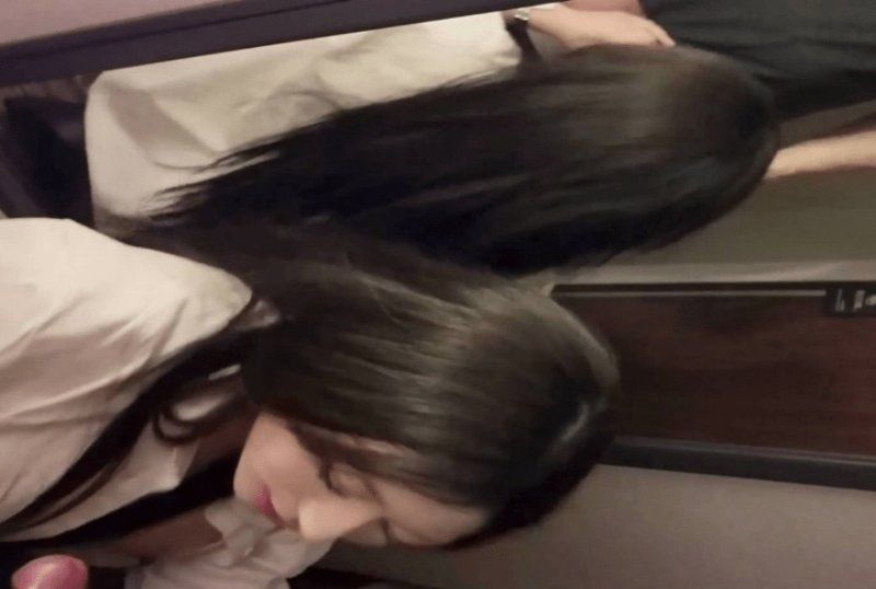 xb-2097 杏吧傳媒 和壞哥哥去酒店對鏡啪摁著頭口交
