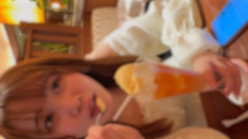 FC2-PPV-4901022 【首次露臉】與曾是舞蹈部、現居東海地區的真實幼教老師的興趣性愛。在絕頂到近乎昏厥的她體內，深深地內射滿滿的精液。。。