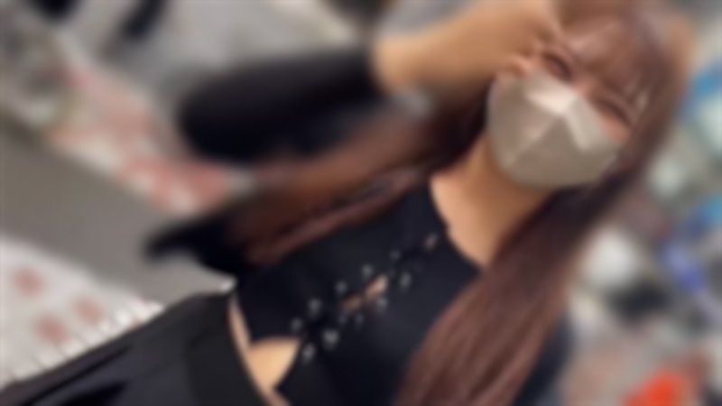 FC2-PPV-4569494 173公分高挑纖細女孩瘋狂高潮幹砲！！臉蛋可愛，聲音卻像野獸般淫蕩。（有長版特典）